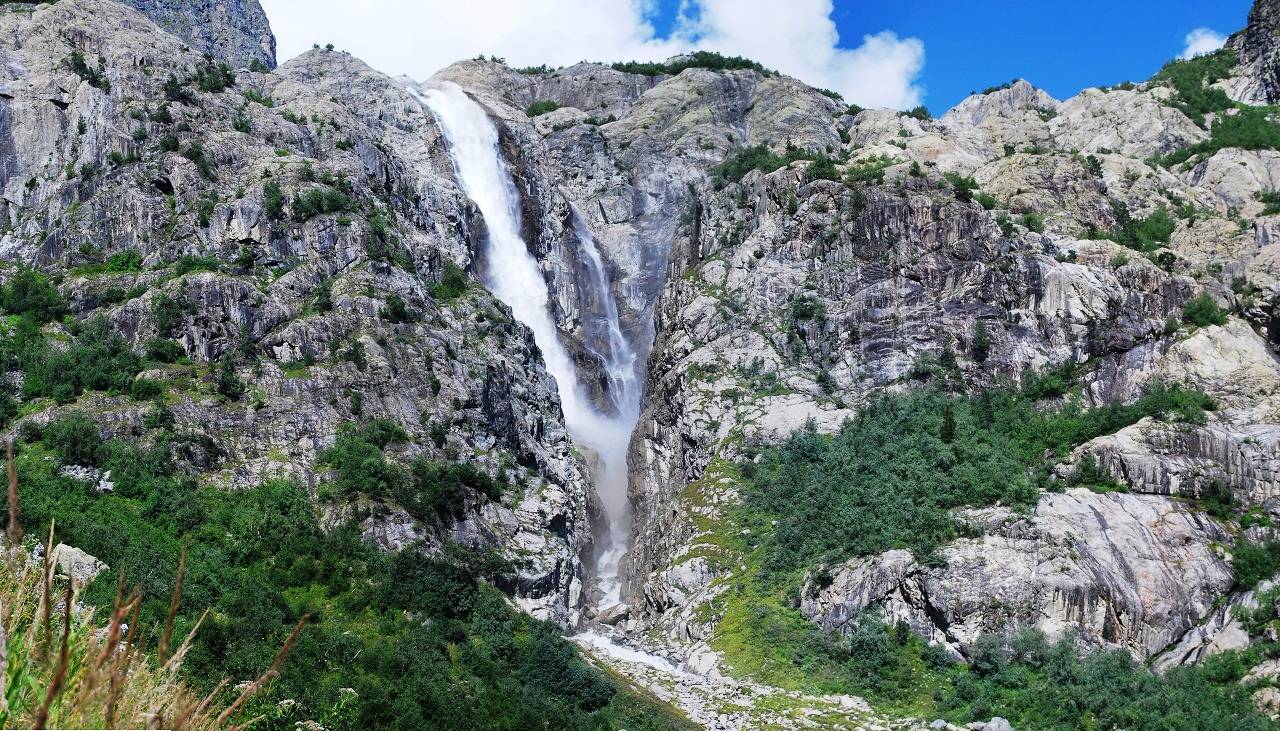 Mestia - Ushguli Trek
