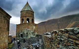 Ananuri & Kazbegi Tour from Tbilisi