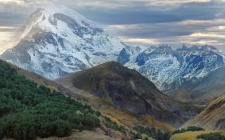 Ananuri & Kazbegi Tour from Tbilisi