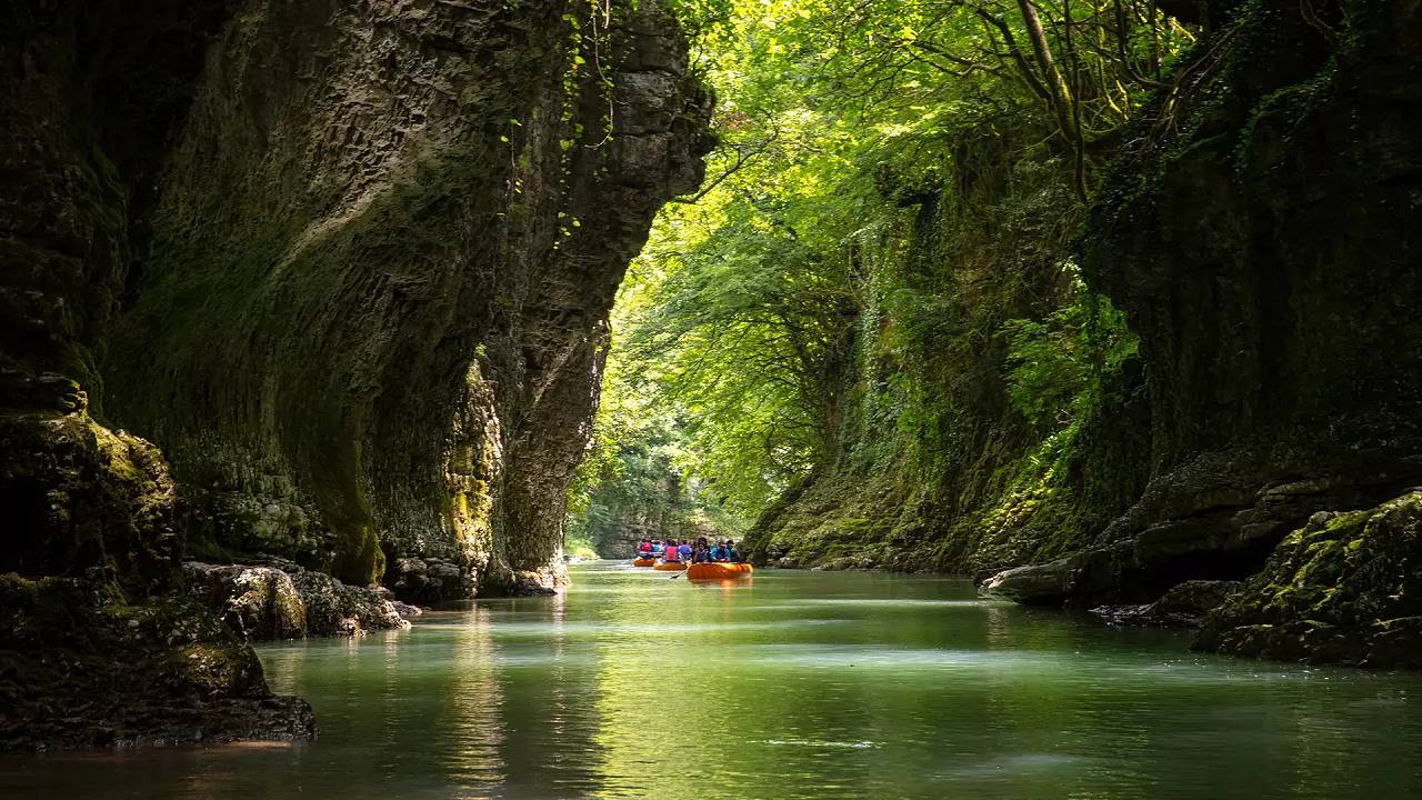 2-Day Kutaisi & Canyons Tour